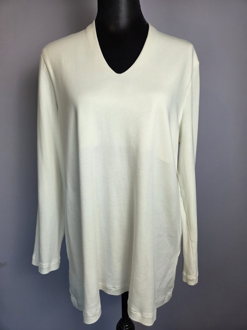 Chico's Cotton V-Neck Top Ivory Cream Womens M Soft Casual Comfy